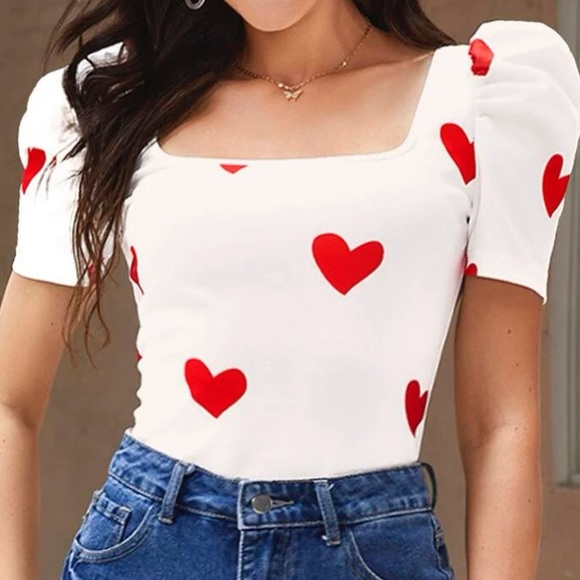 Heart print puff sleeve square neck top - Picture 8 of 10